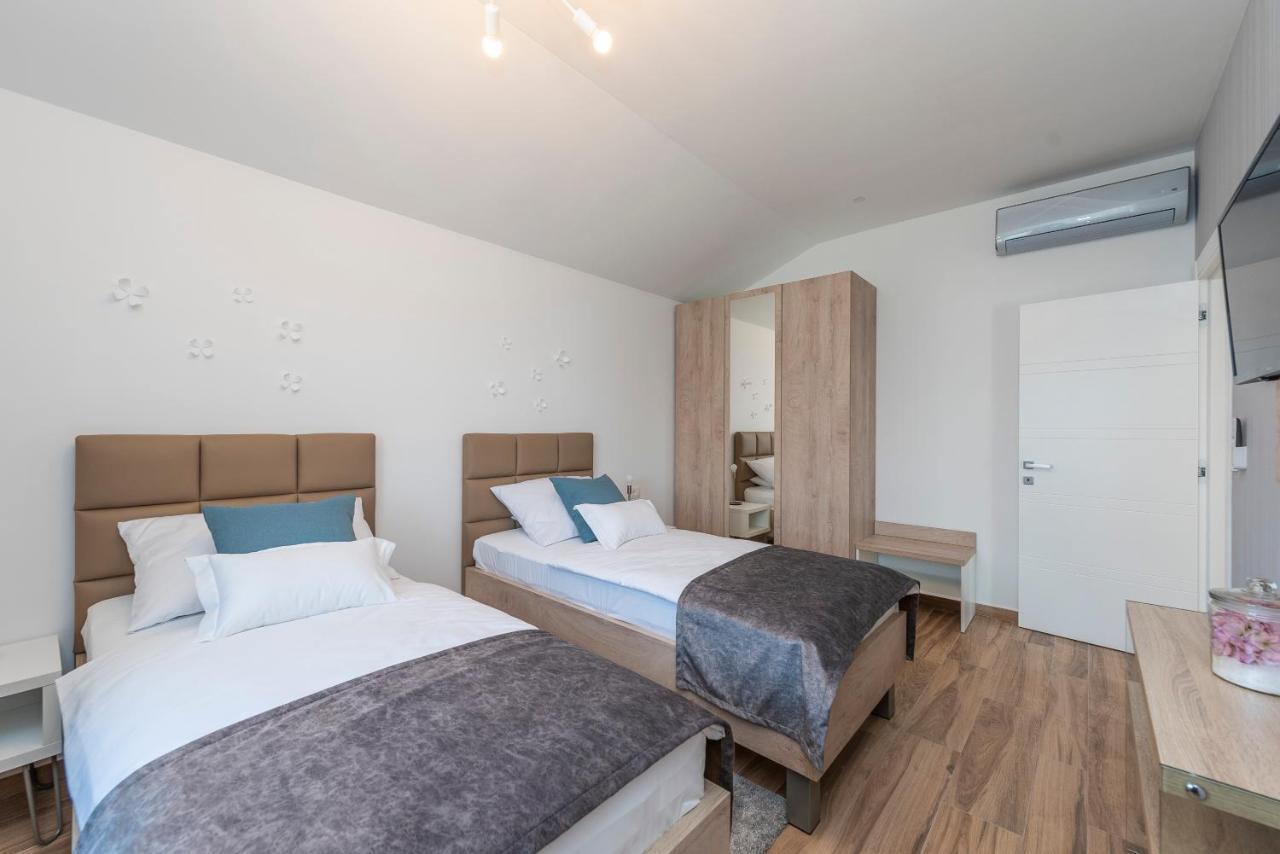 Luxury Apartments - La Vir 5& 6 Exterior foto